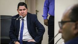 Sobreseen al juez que estaba sospechado de chapear y tratar de favorecer a un detenido Sobreseen al juez que estaba sospechado de chapear y tratar de favorecer a un detenido