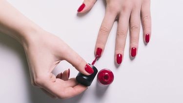 Tips: método casero para secar las uñas esmaltadas en poco tiempo