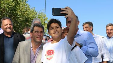 Listos para la escuela: 750 chicos recibieron su kit escolar