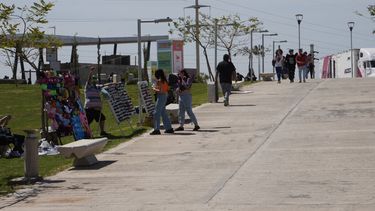 Food truck, sector para niños perdidos y feria: un recorrido por el epicentro de los festejos