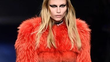 Versace no usará más pieles en sus colecciones