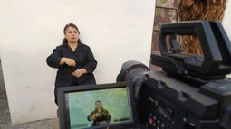 Quién es la mujer que está detrás de las señas más importantes de San Juan