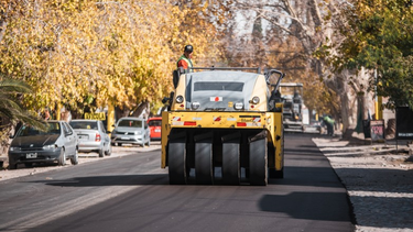 Marcelo Orrego dio luz verde a la repavimentación de la Avenida Libertador entre España y Santa María de Oro.