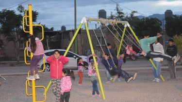 Niños del Lote Hogar 25 y 41 de La Bebida ya disfrutan de un nuevo espacio
