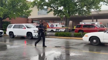 Al menos tres muertos en un tiroteo dentro de un centro comercial en EEUU