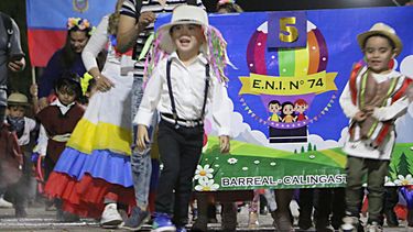 Los herederos de la Fiesta de la Primavera y la Juventud de Barreal se empaparon de alegría y aplausos