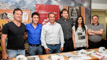 El centro de San Juan se suma al Dakar con una feria