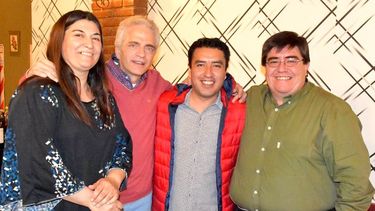 Antena 1 sopló 10 velitas en Bigotes