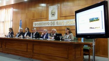 Un manual hecho por expertos sobre el uso del agua para riego agrícola