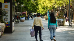 El funcionamiento del comercio en San Juan. El funcionamiento del comercio en San Juan.