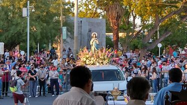 Día de la Inmaculada Concepción: más de 400 autos dan vida a una emotiva y atípica procesión