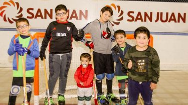 El camping del Centro Comercial de Santa Lucía estrena canchas iluminadas