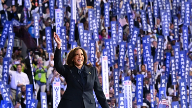 Desde el entorno de Kamala Harris apuntan a Biden por la derrota: Si hubiera renunciando en enero...