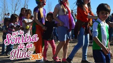 Por la sonrisa de un niño 2015 necesita tus juguetes