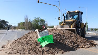Tras las manifestaciones, cómo es el inusual operativo de limpieza en la Ruta 40