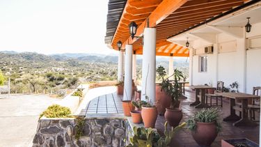 La novedad de la Difunta Correa: con promociones, reabre el tradicional hotel