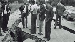 Impactante muestra fotográfica de Caucete en el aniversario del terremoto del ´77