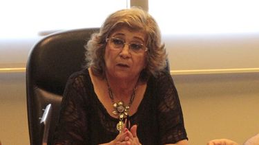 Ministra de Educación: “va ser muy difícil superar el 27% de aumento”