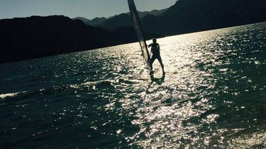 ¡Atención amantes del windsurf! Se viene la primera actividad en Punta Negra