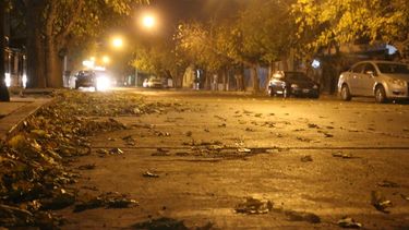 Sin avisar y con la tierra de siempre, llegó el Zonda a San Juan