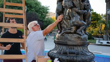 Una obra de arte: así fue la restauración de la fuente de Plaza 25 de Mayo