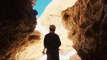 La Municipalidad de Iglesia compartió un video e invitó a hacer un recorrido virtual por la Caverna de la Liebre o Cueva de La Cañada, la cueva de arcilla más grande del mundo.