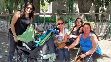 Una bebé “guardando el lugar” y otras perlitas de los fans de Ricky