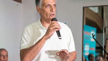 En la misma subagrupación en la que compite Leonardo Gioja, habrá otro candidato a disputar Capital.  En la misma subagrupación en la que compite Leonardo Gioja, habrá otro candidato a disputar Capital.