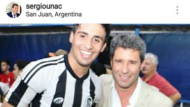 La alegría del Gobernador en Instagram con su hijo campeón