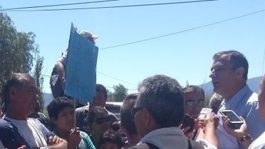 Hubo acuerdo en Jáchal: en 6 meses tendrán agua potable de red en Calle Honda