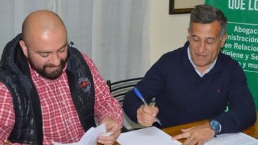 Tries y exámenes: la Unión Sanjuania de Rugby firmó un acuerdo con la Univ. Siglo 21