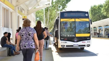 El 25 de diciembre habrá colectivos en San Juan: qué otros cambios anunciaron desde el Gobierno