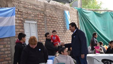 Villa América cumplió 43 años y lo celebró con un gran locro