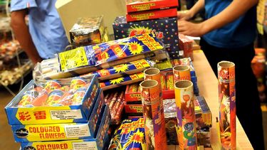 Pirotecnia cero: Zonda prohíbe la comercialización y uso de pirotecnia