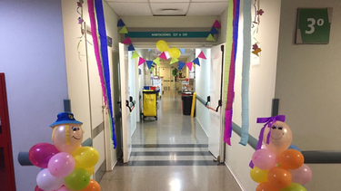 Piden donaciones de lápices y juguetes para regalar a los pacientes del servicio de&nbsp;Onco Pediatría Hospital Guillermo Rawson, en el Día del Niño.