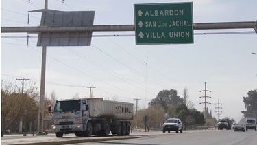 Harán una doble vía entre la Circunvalación y el puente de Albardón