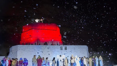 El Belén Viviente de San Martín genera impacto al realizarse en medio de los cerros.