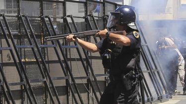 El 66% de los sanjuaninos está de acuerdo con el protocolo del uso del arma de fuego de la Policía Federal