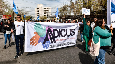 Paro de ADICUS en San Juan por el financiamiento universitario y en rechazo al posible veto