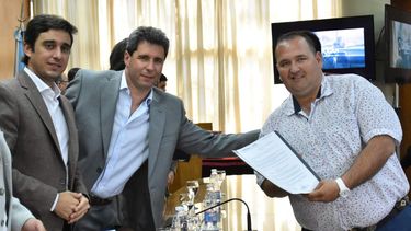 Este año se duplicó la cantidad de agencias de taxis y remises