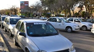 Control a remiseros de tres departamentos puntuales