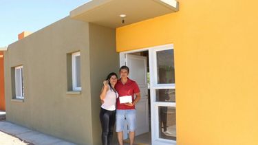 Luciana, la primera pocitana en recibir su llave