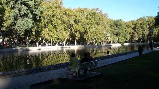 Máxima de 28 y alerta por vientos intensos en el arranque de semana