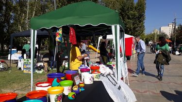 Video: conocé qué tienen para ofrecerte en la feria de la plaza Laprida