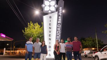 Susana Laciar, junto a parte de su equipo de trabajo