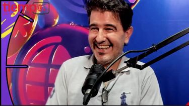 Luciano Gutiérrez y un lindo repaso por su trayectoria musical en Media Hora Entre Preguntas.
