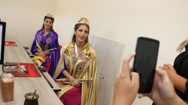 Tiempo de reinas: Camila y Paula pasaron por la redacción