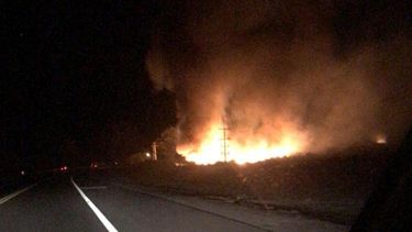 Susto en la Ruta 20: ardió el puente de Caucete