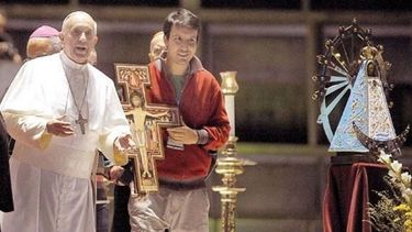 La cruz que bendijo el Papa estará una semana en San Juan