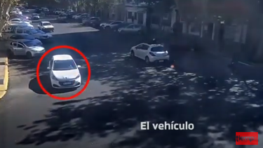 Así se robaron un auto en pleno centro sanjuanino: las cámaras de CISEM como único testigo